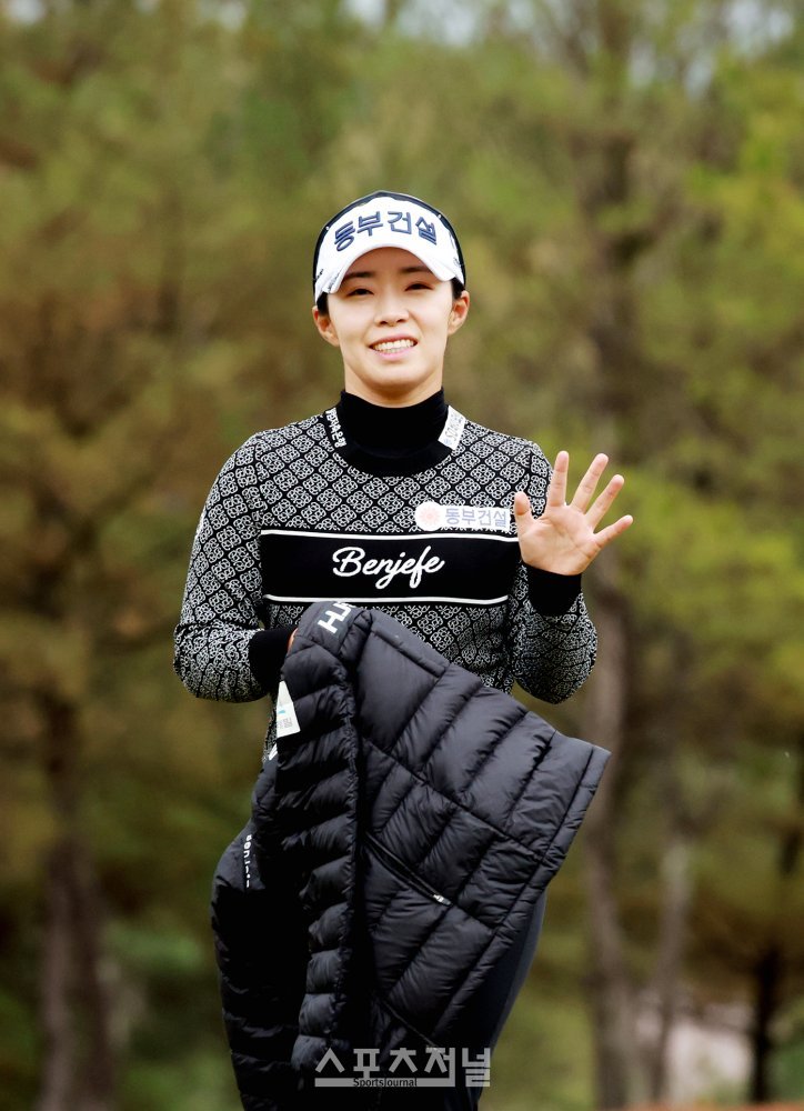 [청년골프] 김수지 화이팅,KLPGA 'iM금융오픈 2026' 둘째 날 티샷