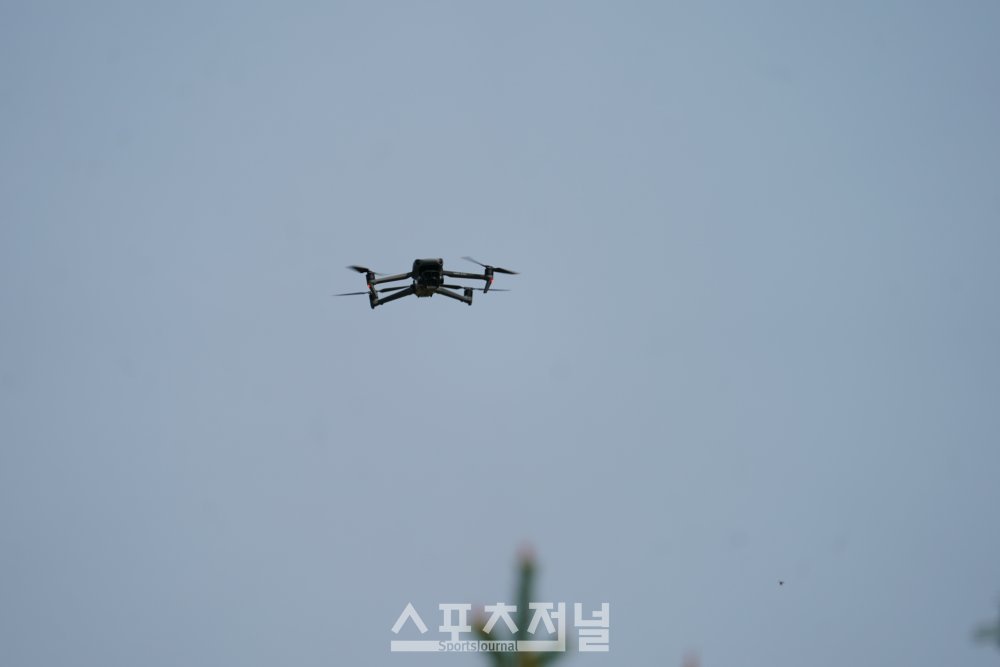 [청년골프] 골프장에 드론이 나타났다