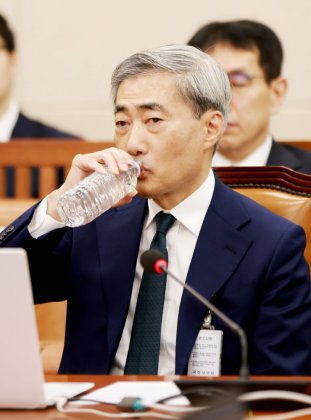 물사시는 한국은행총재후보자