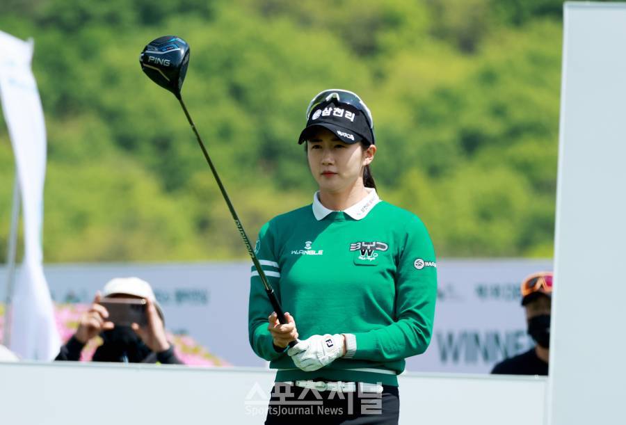 [SJ골프] 타겟방향 바라보는 이세희,KLPGA '제1회 DB 위민스 챔피언십'1번홀